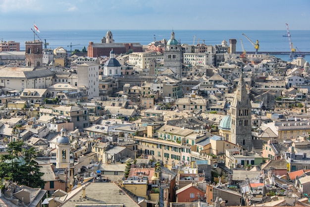 Paysage urbain de Gênes depuis Spianata Castelletto