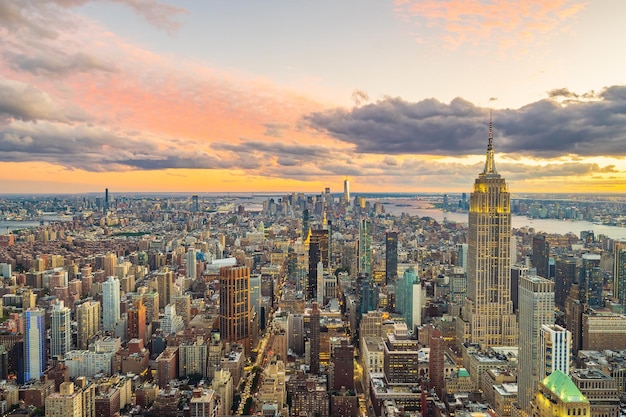 Le paysage urbain d'horizon de Manhattan de New York City aux Etats-Unis d'Amérique