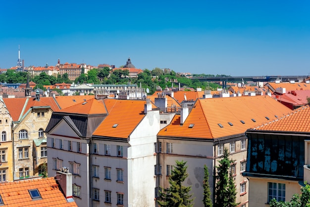 Paysage urbain de Prague depuis le fort de Vysehrad. République Tchèque