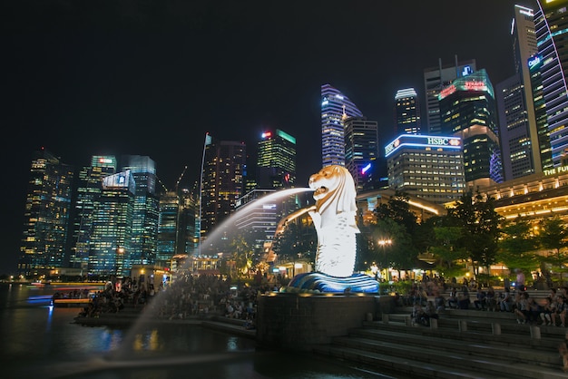 paysage urbain de Singapour dans la nuit