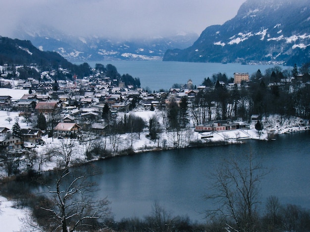 Paysages d'hiver en Suisse