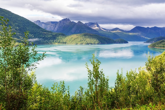 Paysages pittoresques du nord de la Norvège