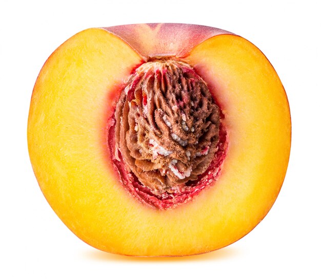 Peach fruit tranché isolé