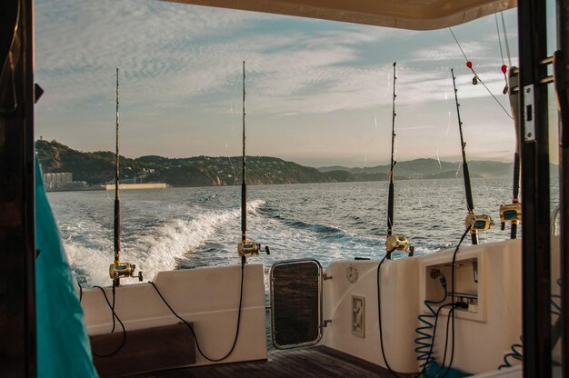 Pêche en mer depuis le yacht