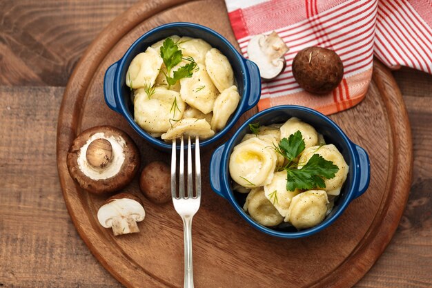 pelmeni bouilli russe en plaque