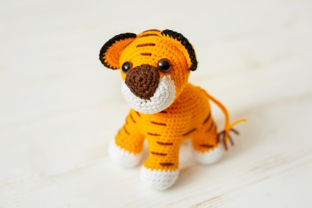 Peluches douces Tigre au crochet à partir de fil