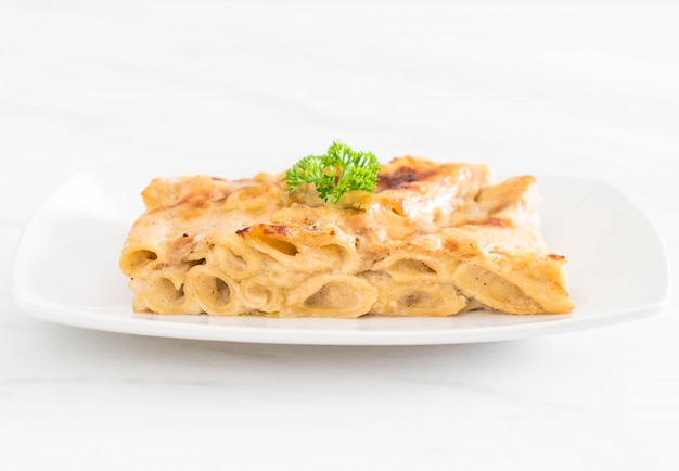 penne au four avec fromage et jambon