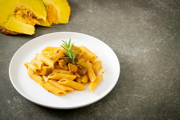 Penne à la citrouille sauce alfredo