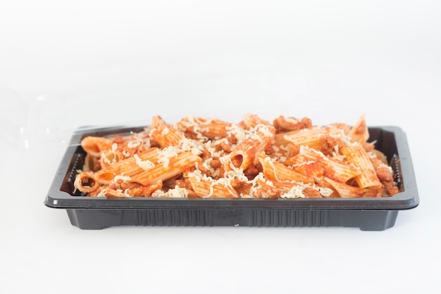 Penne à la tomate et au fromage