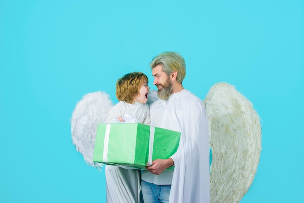 Père et fils anges fête des pères coffret cadeau anges de noël saint valentin petit garçon cupidon donne