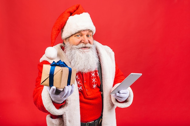 Père Noël debout