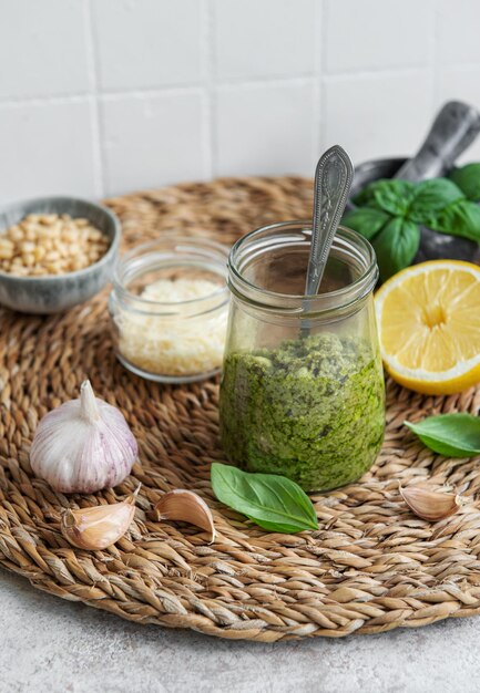 Pesto de basilic vert