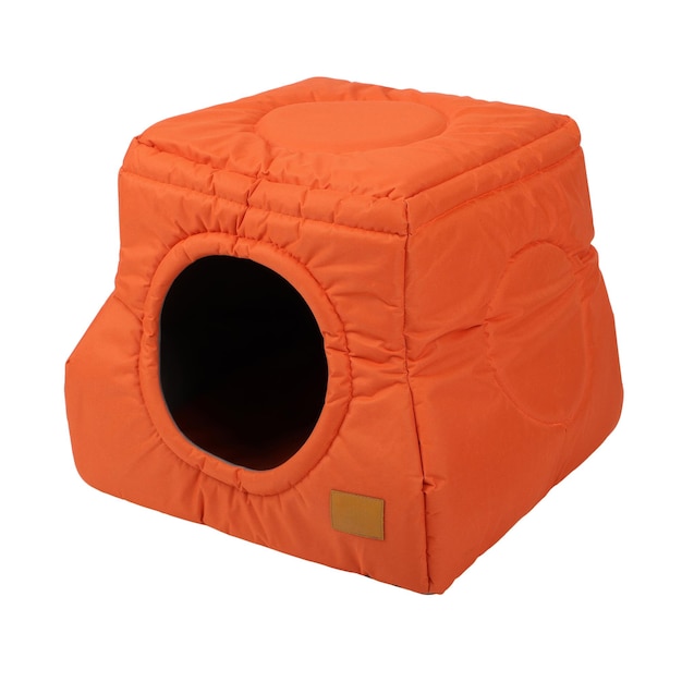 Pet kennel maison de nid en tissu pour petits chiens et chats isolé fond blanc chemin de coupe