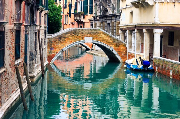 Petit canal à Venise, Italie