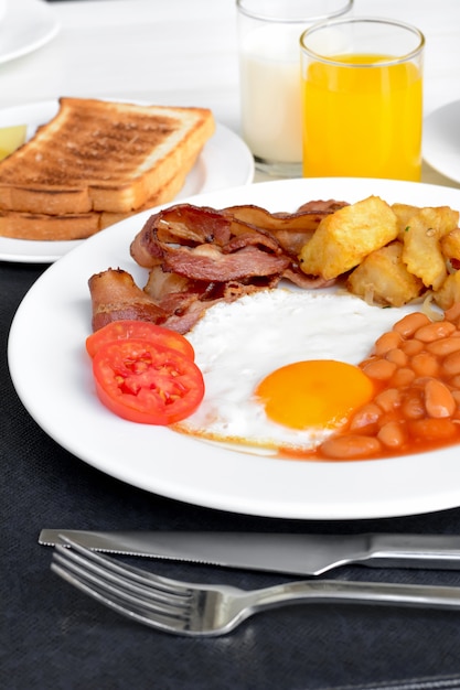 Petit déjeuner anglais