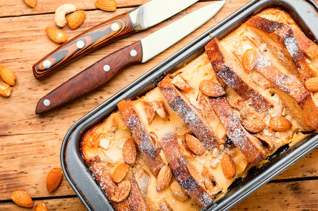 Petit déjeuner dans le style du pain perdu.