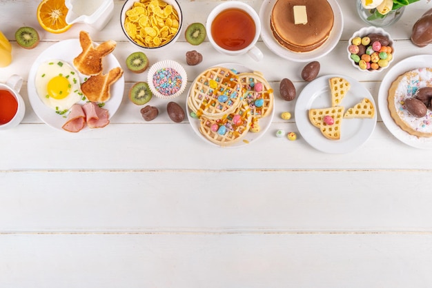 Petit déjeuner sucré ou brunch de Pâques