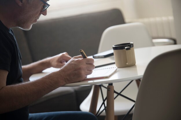 petit déjeuner avec travail