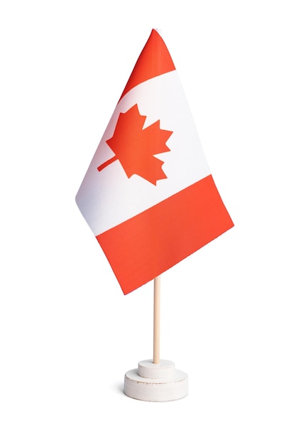 Petit drapeau de table du Canada isolé sur fond blanc