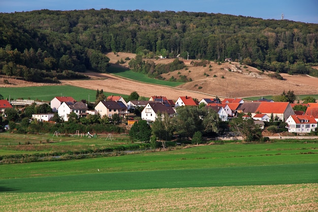 Le petit village de Bavière en Allemagne