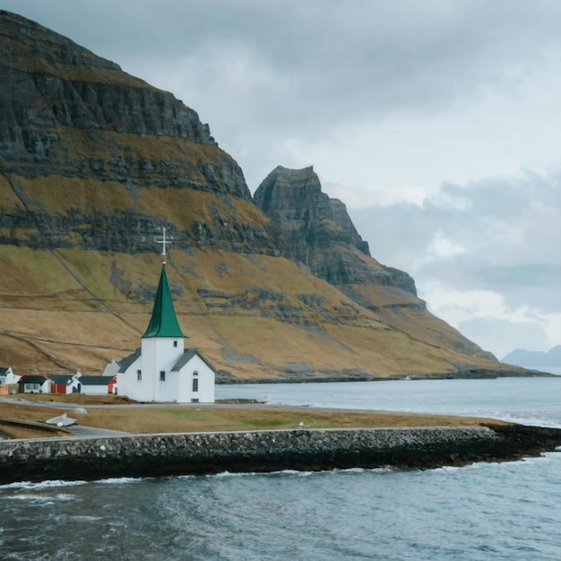 Petite église de village sur le rivage de la mer à Vidarei