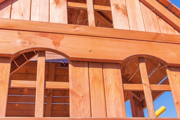 Petite maison en bois pour enfants