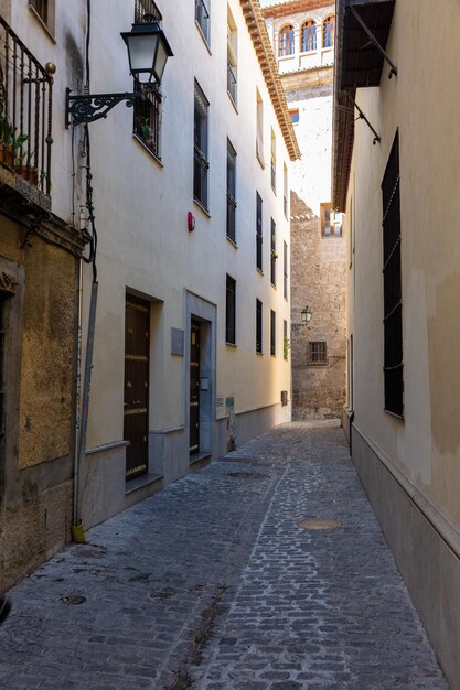 Photo une petite rue à grenade