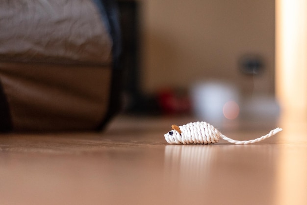 Petite souris artificielle en jouet pour chat