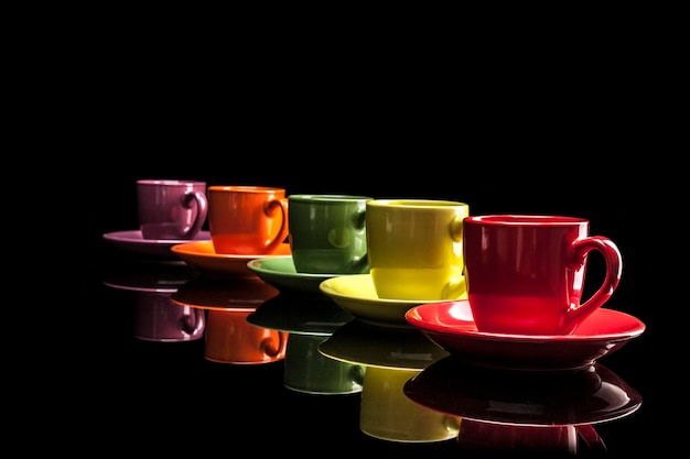 Petites tasses colorées