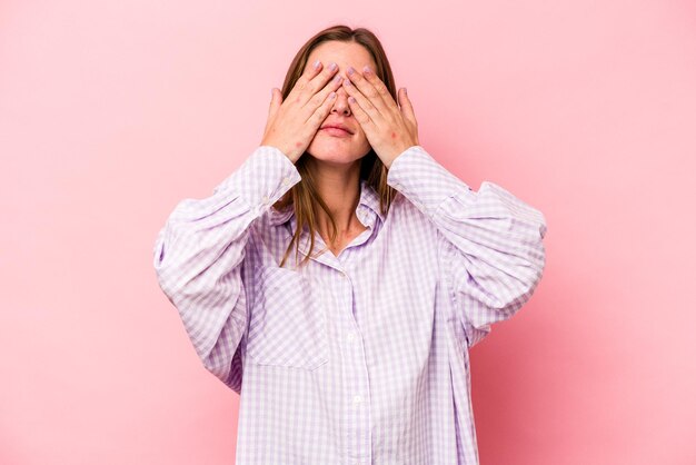 Peur de se couvrir les yeux avec les mains