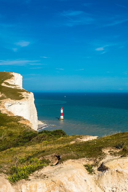 Photo phare de seven sisters est une série de falaises de craie de la manche.