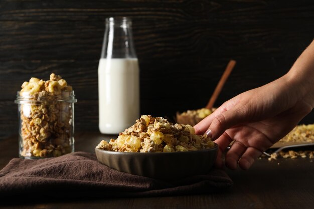 Photo d'aliments non cuits pour le muesli du petit-déjeuner