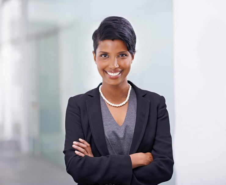 Photo photo d'une jolie jeune femme d'affaires dans son bureau
