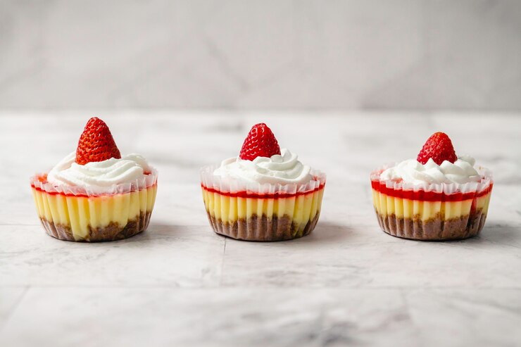 Photo une photo panoramique de cupcakes sur la table