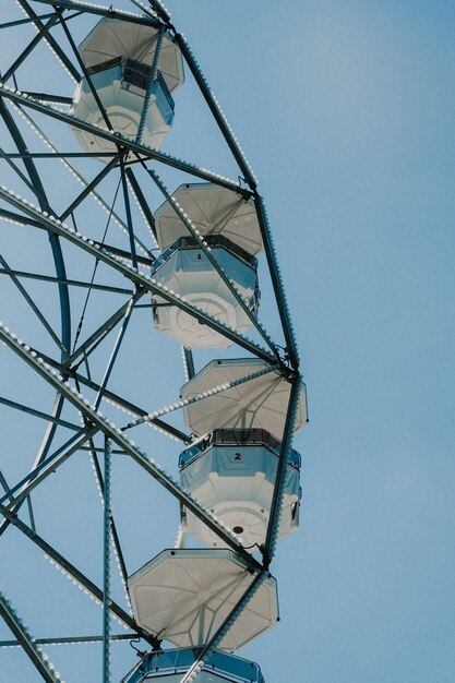 Photo une photo rapprochée d'une roue de ferris