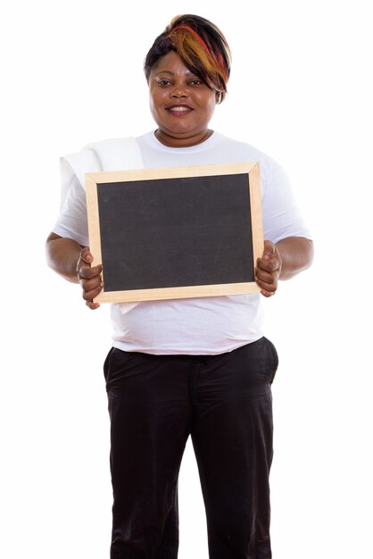 Photo de Studio de femme heureuse souriant