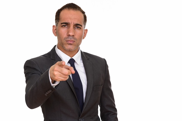 Photo de Studio d'homme d'affaires persan beau mature en costume isolé sur fond blanc