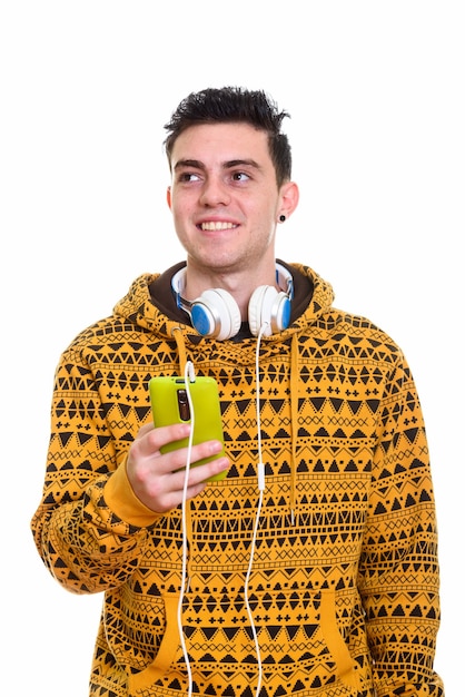 Photo de Studio de jeune bel homme isolé sur fond blanc