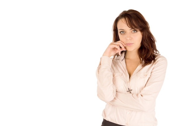 Photo de Studio de jolie jeune femme sur fond blanc