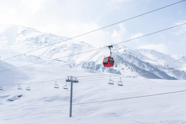 Photo une photo d'un téléphérique à gulmarg snow mountain