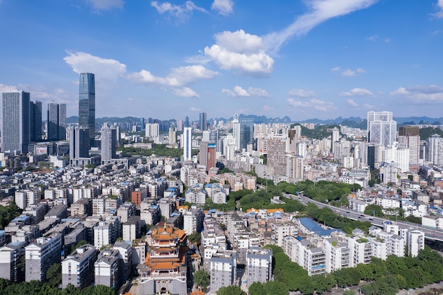 Photographie aérienne Chine Liuzhou ville moderne architecture paysage skyline