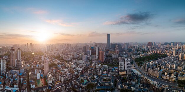 Photographie aérienne du paysage architectural moderne urbain à Xuzhou en Chine