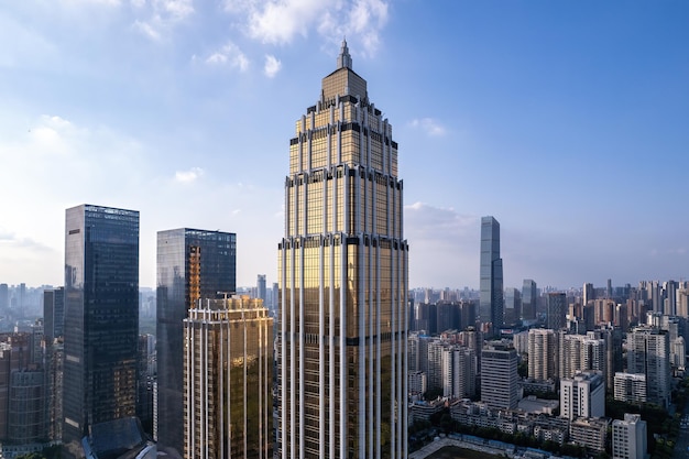 Photographie aérienne du paysage architectural moderne à Wuhan CBD Chine