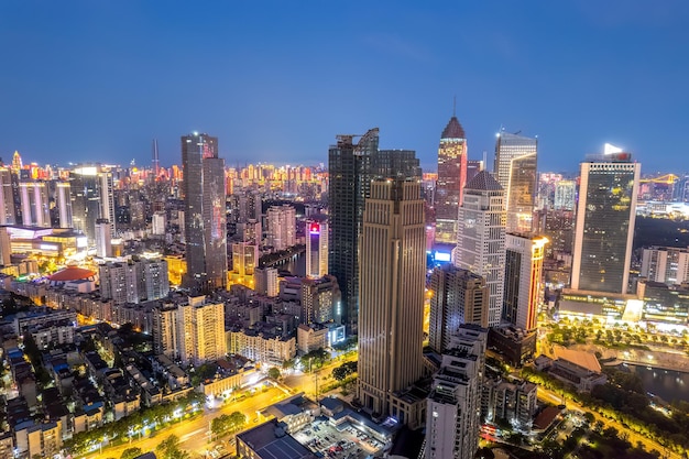 Photographie aérienne de l'horizon de l'architecture urbaine à WuhanxAxA