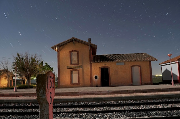 Photographie nocturne à la gare de darro grenade