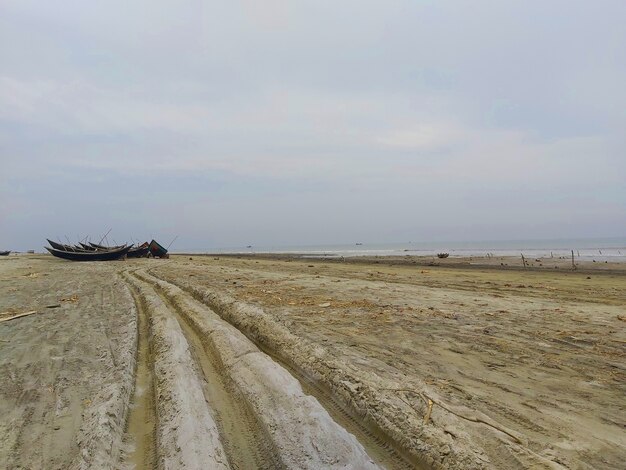 Photographie de paysage au bord de la rivière