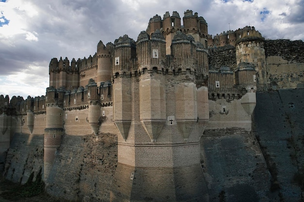 Photographies de paysages et de châteaux de l'Antiquité en Espagne