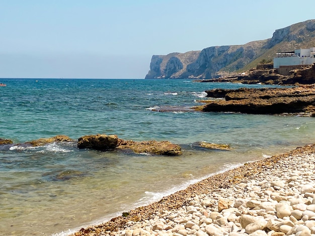 Photos de la belle Cala les Rotes située à Javea, bon endroit pour faire du tourisme.