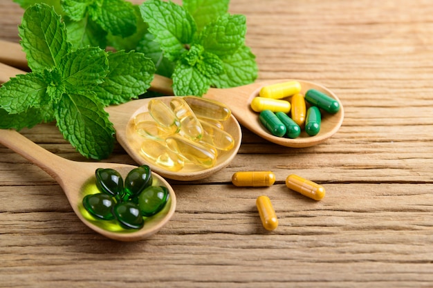 Phytothérapie alternative, vitamines et suppléments naturels