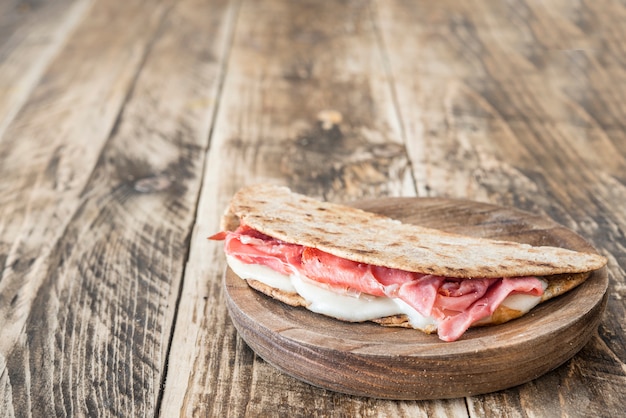 Piadina cuisine italienne typique